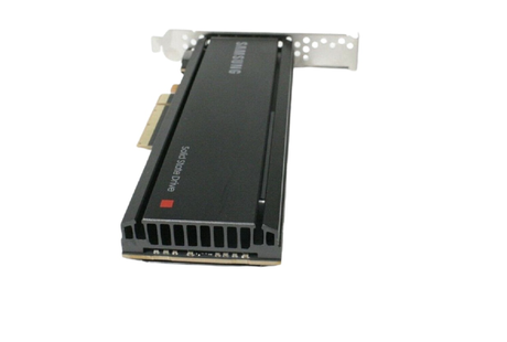 MZPLJ1T6HBJR-00AD3 Samsung 1.6TB PCIE SSD