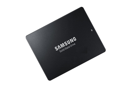 Samsung MZ7L37T6HBLA-00A07 12GBPS SSD