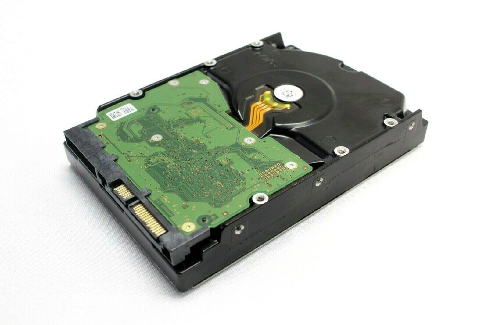 861742-K21 HPE 6TB 7.2K RPM 3.5inch LFF SATA 6GBPS Low Profile Midline Hard Drive. Refurbished.